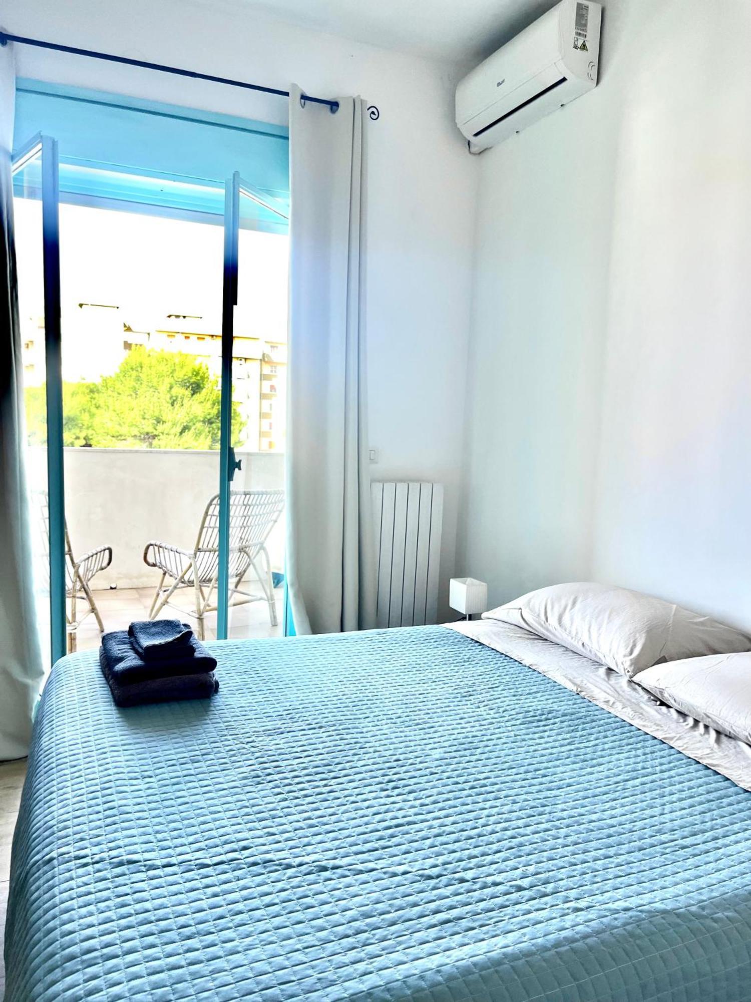 Puglia Low-Cost, Holiday Home Brindisi Exterior foto