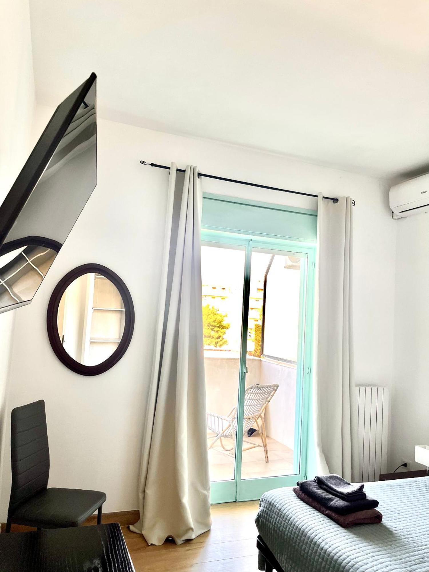 Puglia Low-Cost, Holiday Home Brindisi Exterior foto